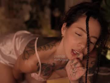 Foto erotica #98215 pe KUR.ro
