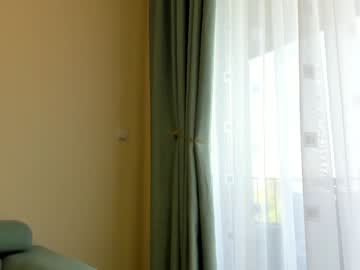 Foto erotica #665393 pe KUR.ro