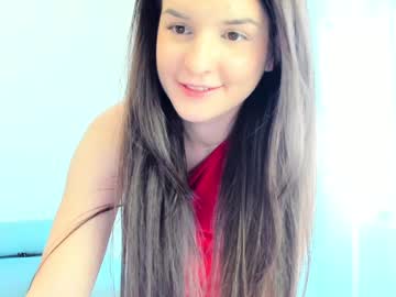 Foto porno elaanna ne arata tot la camera pe KUR.ro