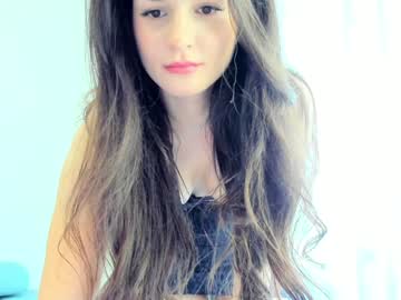 Foto porno Ce sexy este elaanna pe KUR.ro