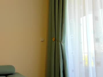 Foto erotica #702768 pe KUR.ro