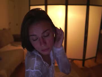 Foto porno elannand vrea sex pe Chaturbate pe KUR.ro