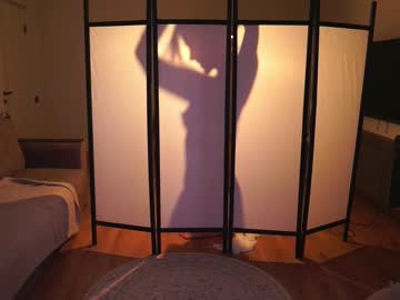 Foto porno elannand vrea sex pe Chaturbate pe KUR.ro