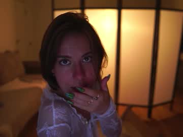 Foto porno elannand vrea sex pe Chaturbate pe KUR.ro