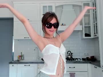 Foto porno elannand vrea sex pe Chaturbate pe KUR.ro