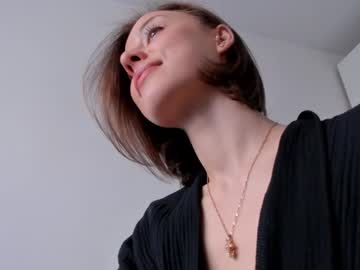 Foto porno Sex online cu elannand pe KUR.ro