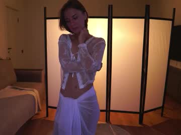 Foto porno elannand vrea sex pe Chaturbate pe KUR.ro