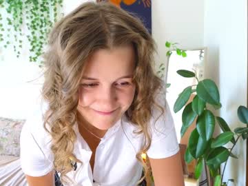 Foto porno Ganduri murdare cu eli_sun pe KUR.ro