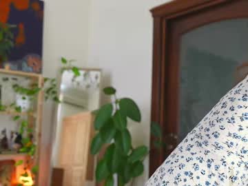 Foto porno Ganduri murdare cu eli_sun pe KUR.ro