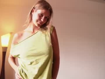 Foto erotica #4199873 pe KUR.ro