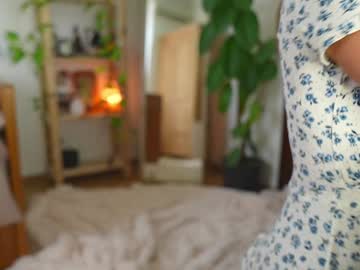 Foto porno Ganduri murdare cu eli_sun pe KUR.ro