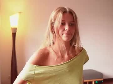 Foto erotica #4201391 pe KUR.ro