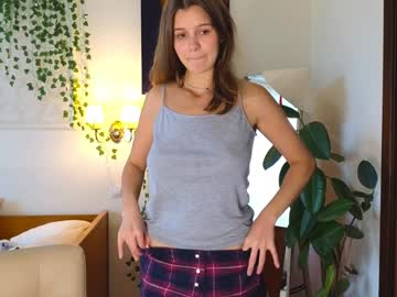 Foto porno Nebunii pe chat marca eli_sun pe KUR.ro