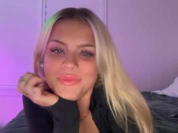 Foto porno ella_hill vrea sex pe Chaturbate pe KUR.ro