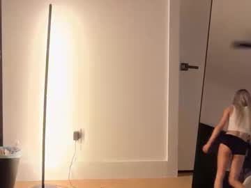 Foto porno ella_hill vrea sex pe Chaturbate pe KUR.ro