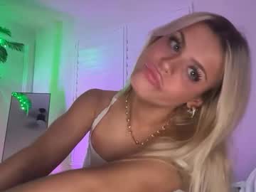 Foto porno ella_hill vrea sex pe Chaturbate pe KUR.ro