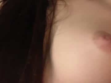 Foto porno ella_lee15 se dezbraca la web pe Chaturbate pe KUR.ro