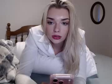 Foto porno Ce sexy este ellalowe pe KUR.ro