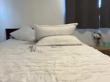 Foto porno Ce sexy este ellalowe pe KUR.ro