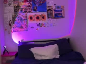 Foto porno Ce sexy este elliee81 pe KUR.ro