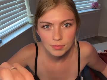 Foto porno Ce sexy este elliee81 pe KUR.ro