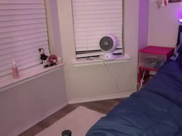 Foto porno Ce sexy este elliee81 pe KUR.ro