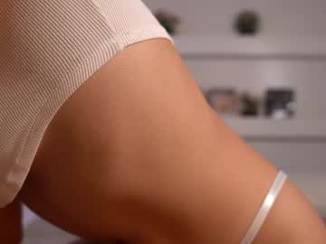 Foto porno Sex online cu ellinrose pe KUR.ro