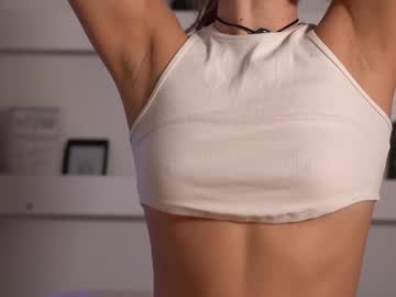 Foto porno Sex online cu ellinrose pe KUR.ro