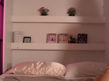 Foto porno Sex online cu ellinrose pe KUR.ro