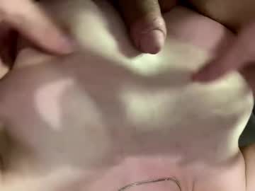 Foto porno Nebunii pe chat marca emiliacouple pe KUR.ro