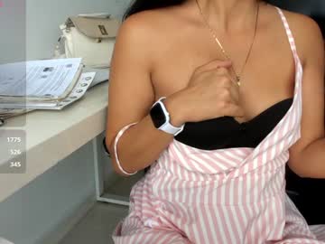 Foto erotica #199900 pe KUR.ro
