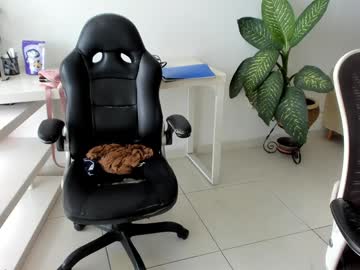 Foto erotica #1668449 pe KUR.ro