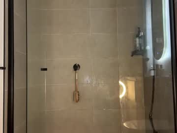 Foto porno Sex online cu emillyyyx pe KUR.ro
