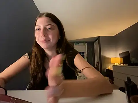Foto porno Fantezii cu emilycoco pe StripChat pe KUR.ro