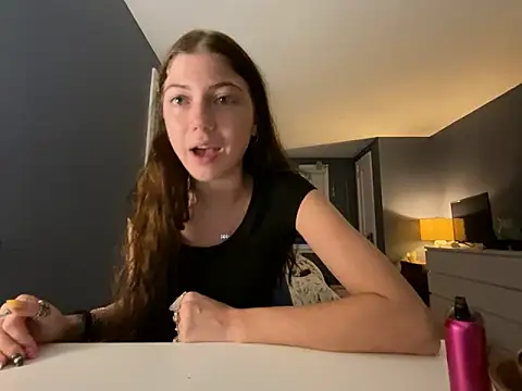 Foto porno Fantezii cu emilycoco pe StripChat pe KUR.ro