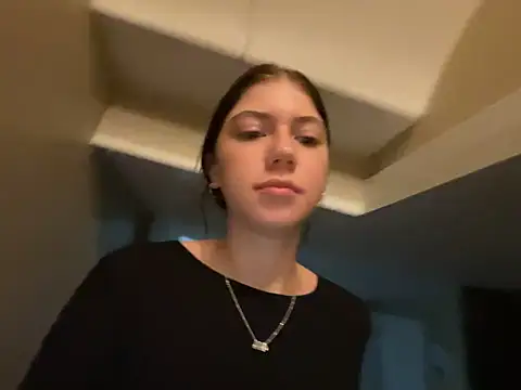 Foto porno Fantezii cu emilycoco pe StripChat pe KUR.ro