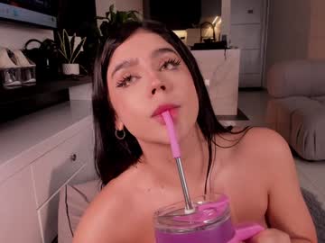 Foto porno Fantezii cu emilylittle pe Chaturbate pe KUR.ro