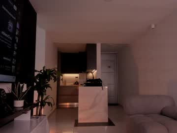 Poza Erotica #1440824 - Dimensiune completa