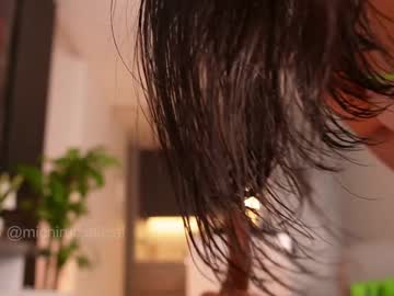 Foto porno Fantezii cu emilylittle pe Chaturbate pe KUR.ro