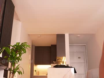 Foto porno Fantezii cu emilylittle pe Chaturbate pe KUR.ro