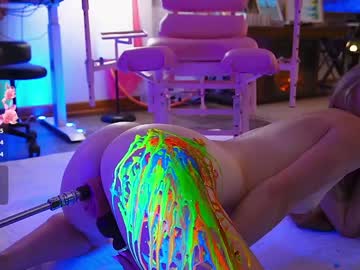 Foto porno emmasky69 descoperita pe video chat pe KUR.ro