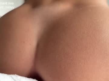 Foto porno enchant_baby_ ne arata tot la camera pe KUR.ro