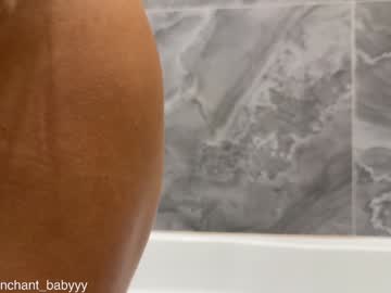 Foto porno Sex online cu enchant_baby_ pe KUR.ro