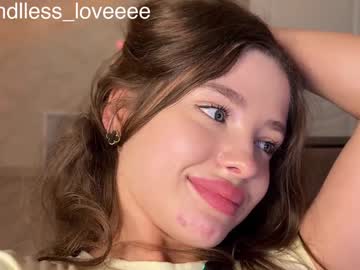 Foto porno Sex online cu endlessmia pe KUR.ro