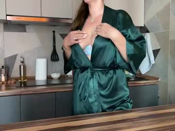 Foto porno Ganduri murdare cu erica_dav pe KUR.ro
