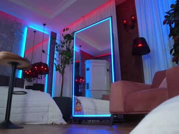 Foto porno Ganduri murdare cu eva_fashionista pe KUR.ro