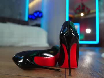 Foto porno Ganduri murdare cu eva_fashionista pe KUR.ro