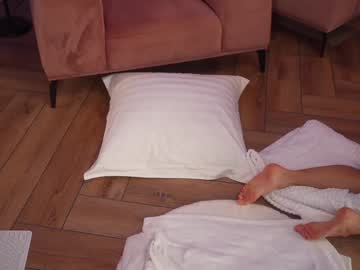 Foto porno Ganduri murdare cu eva_fashionista pe KUR.ro