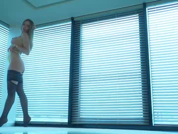 Foto erotica #1468311 pe KUR.ro