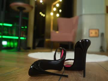 Foto porno Ganduri murdare cu eva_fashionista pe KUR.ro